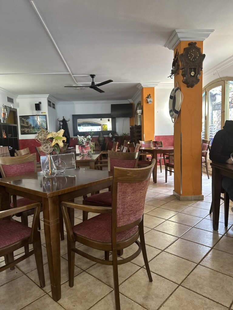 Restaurante El Tapeo: dónde el ambiente también forma parte del menú, imagen 2