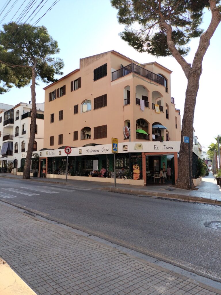 Restaurante El Tapeo: dónde el ambiente también forma parte del menú, imagen 3