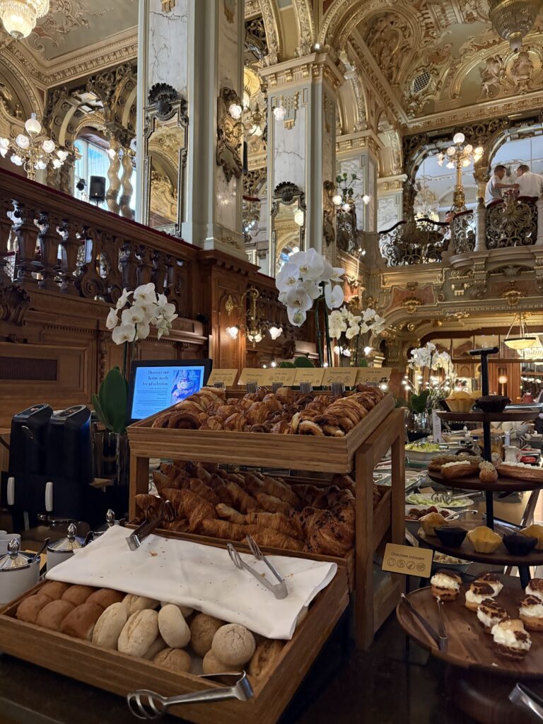 New York Café: cocina húngara y opiniones, imagen 1