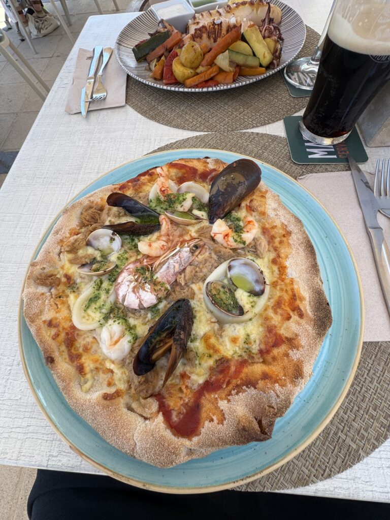 Bibabo Restaurante, una mesa con personalidad propia en S’Illot, imagen 9