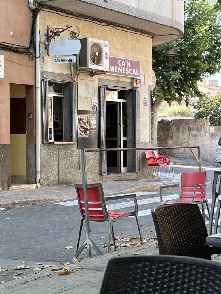 Comer bien en Llubí pasa por Ca’n Menescal, imagen 1