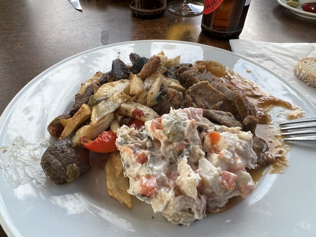 Comer bien en Llubí pasa por Ca’n Menescal, imagen 2