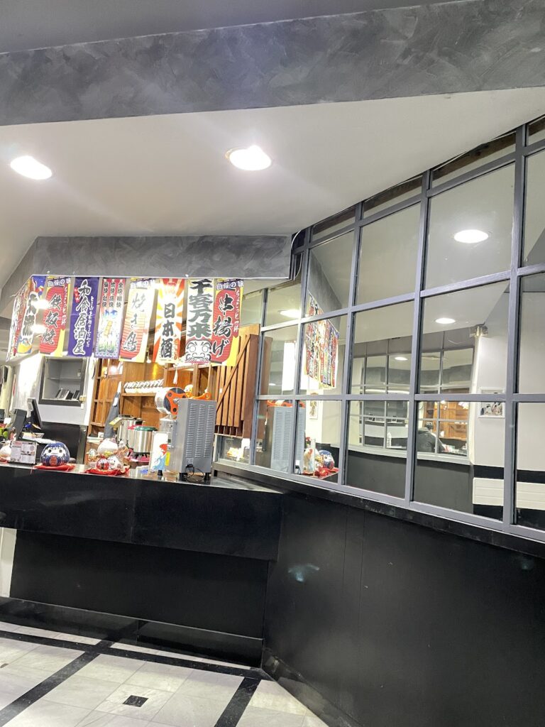 ¿Vale la pena comer en Oishi sushi & bubble tea? Esto dicen sus clientes