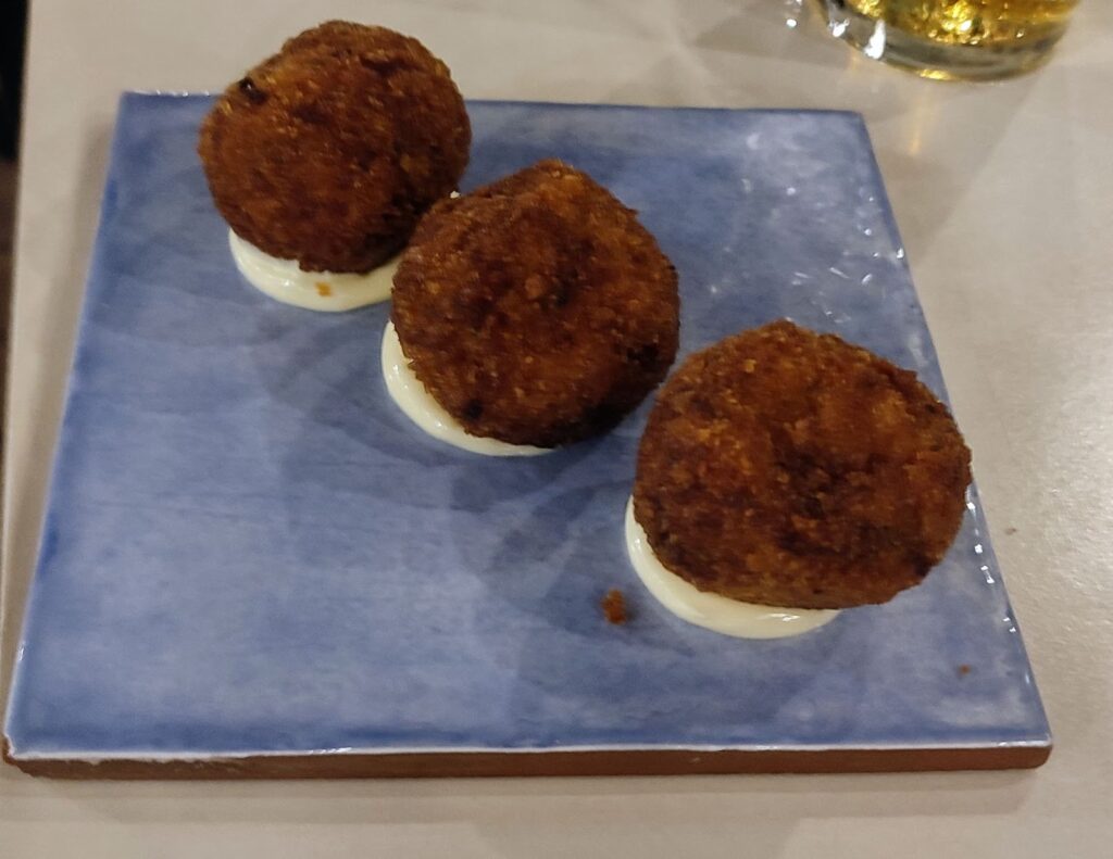 Antes de visitar Taberna El Porrón: platos, ambiente y consejos, imagen 3