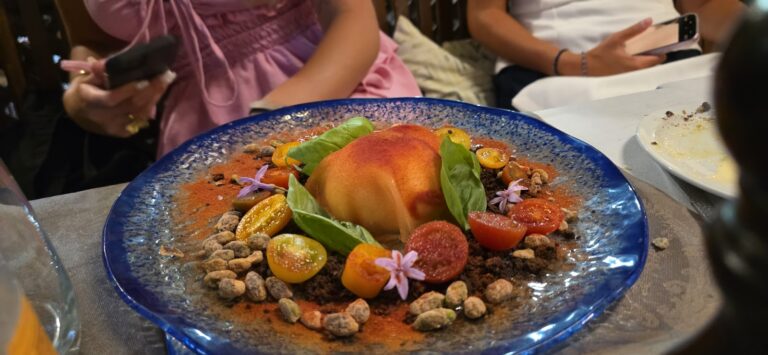 Restaurant La Vila, una mesa con personalidad propia en Mallorca