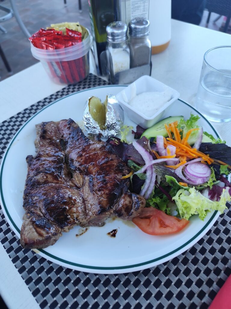 ¿Dónde comer en Cala Millor? Pirates Bay Club Cala Millor tiene buenas razones, imagen 4