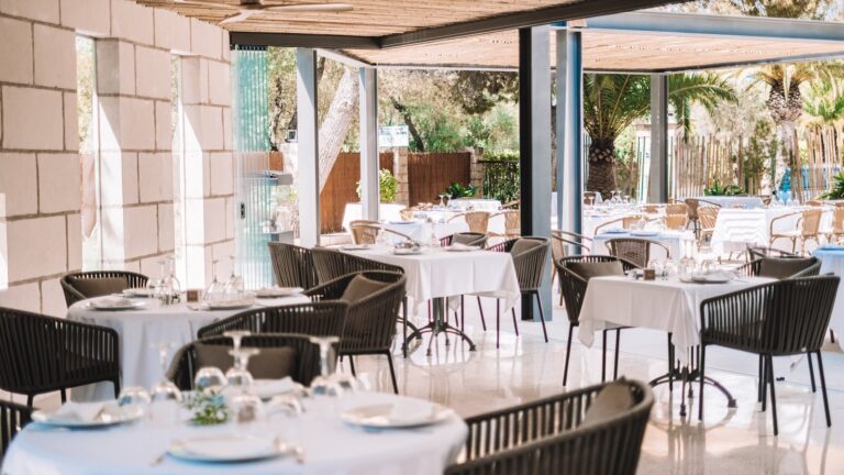Los Patos Restaurant: El Mejor Sabor de Alcúdia en la Isla de Mallorca