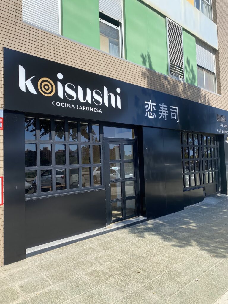 Restaurante Koisushi Almería, una mesa con personalidad propia en Almería