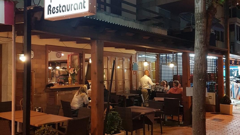 Un acercamiento a Toni’s Restaurant, en pleno Cala Millor