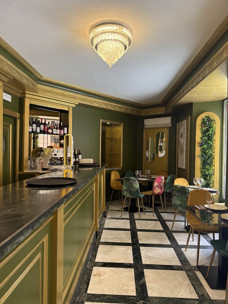 10 restaurantes indios en Madrid para recorrer del sur al tandoor sin salir de la ciudad